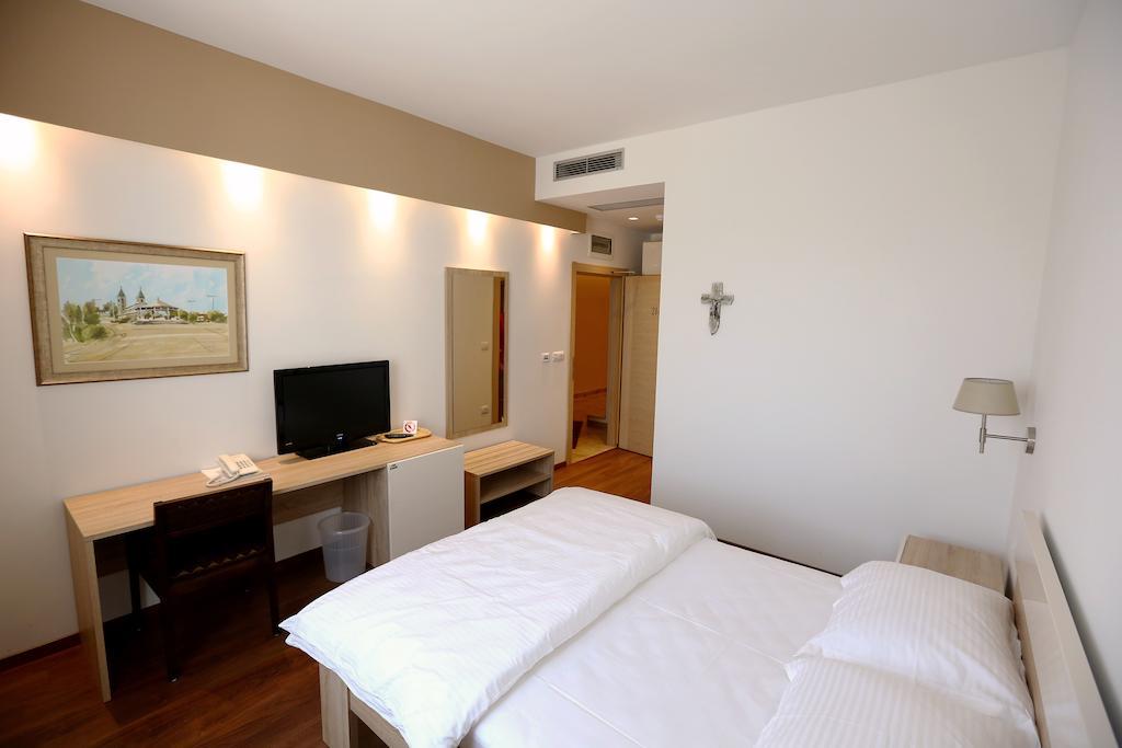 Hotel Quercus Medugorje Ruang foto