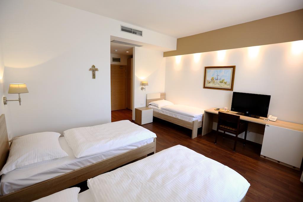Hotel Quercus Medugorje Ruang foto